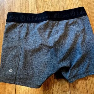 Lululemon, what the sport short 10